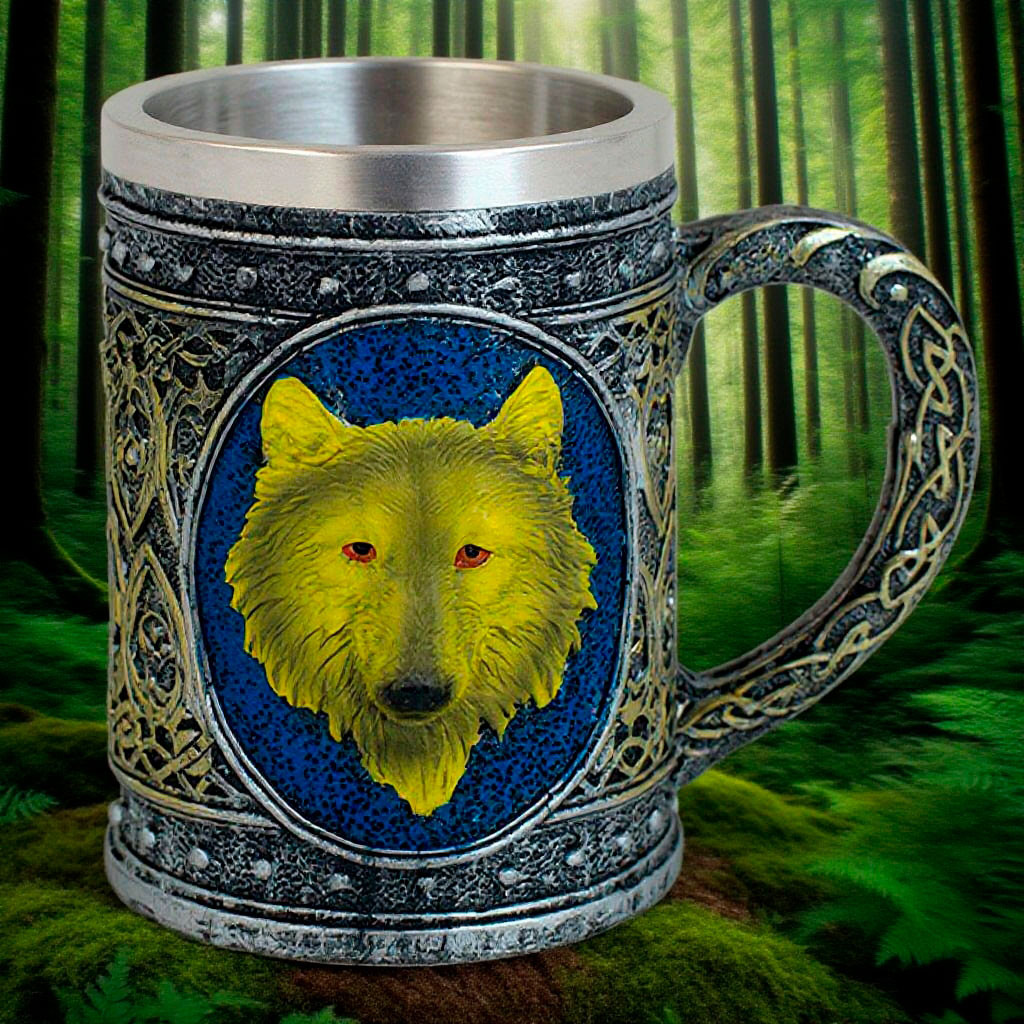 Medieval ornamental resin mug with wolf design