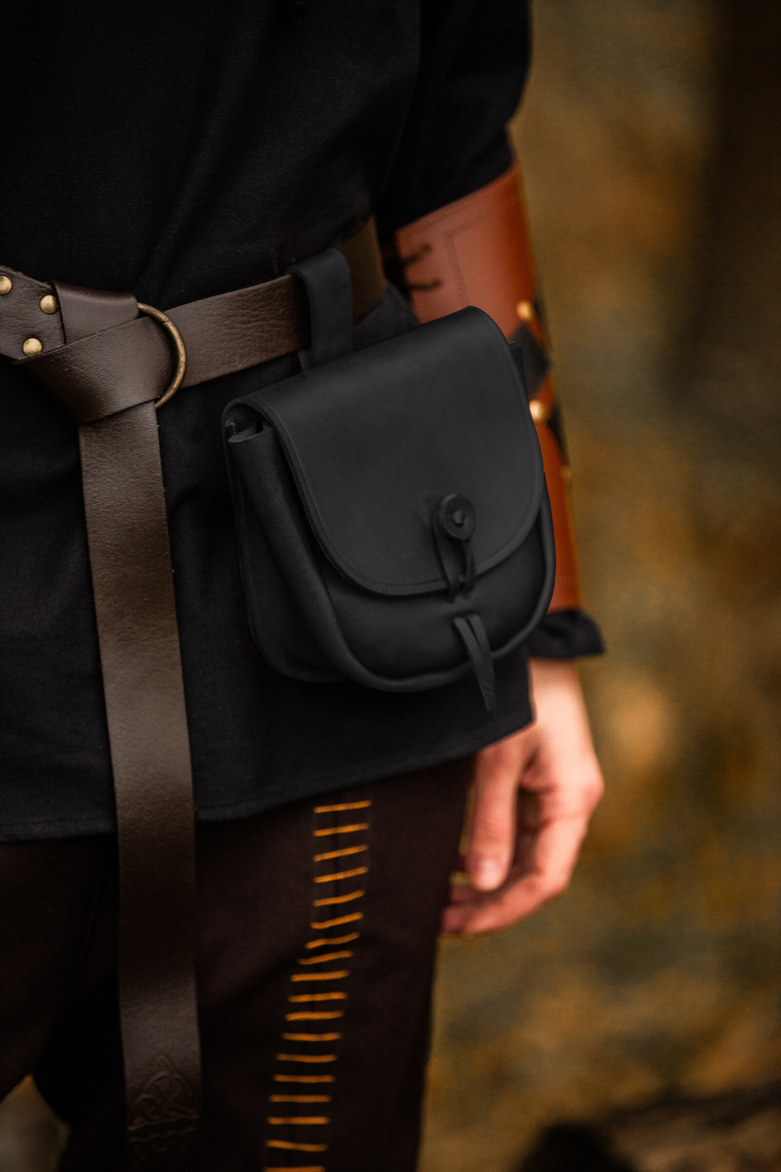 ?psc proxy image=1&product id=30689&image id=102473 - Medieval Belt Bags: A Journey Through History and Authenticity for Reenactors