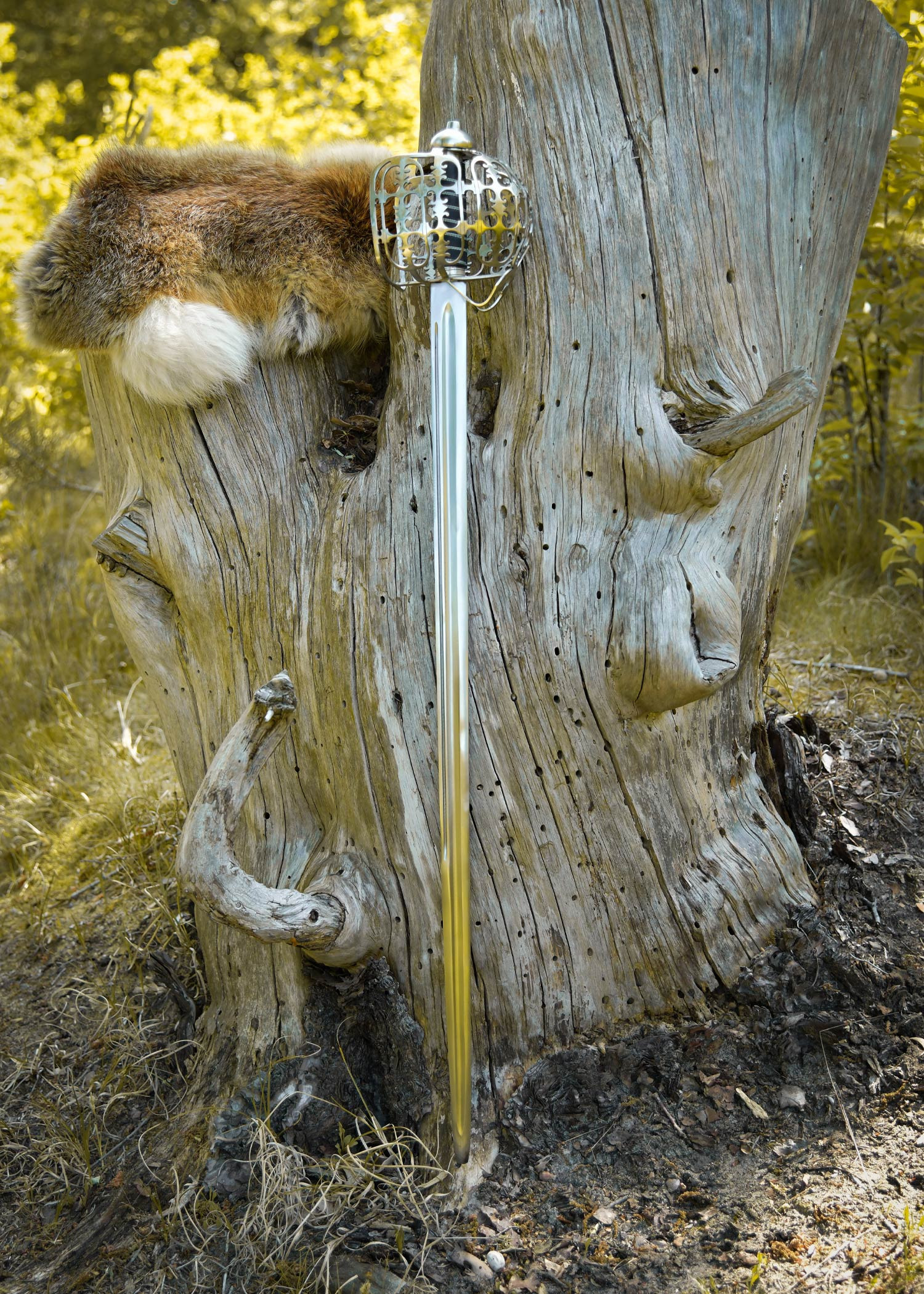 ?psc proxy image=1&product id=31640&image id=107648 - Scottish Swords: The Soul of the Highlanders and their Legacy of Struggle