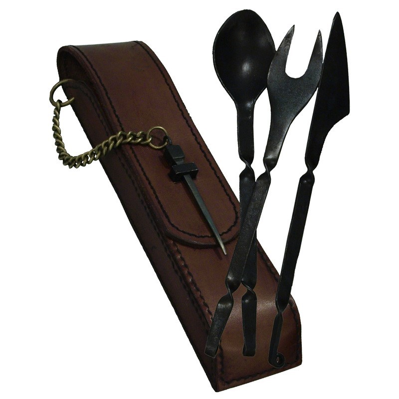 Medieval cutlery for recreations