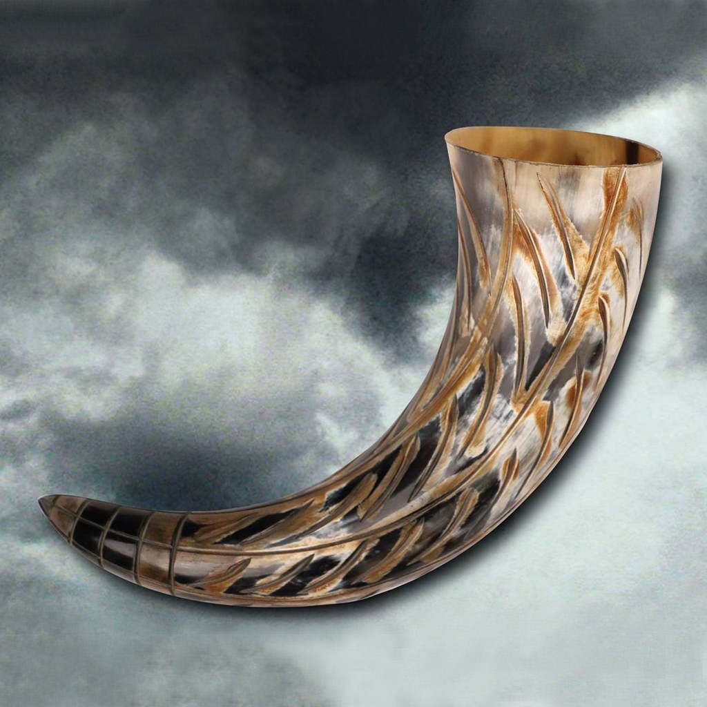 Viking horn of Ragnar, 35 cms.