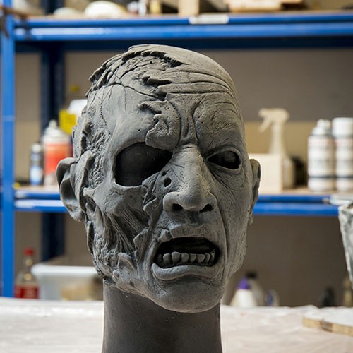 Half Head Zombie Mask (57-59 cms.)