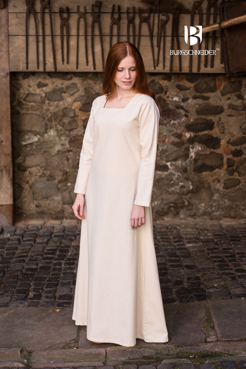 ?psc proxy image=1&product id=7598&image id=19993 - Exploring the Fascinating World of Medieval Costumes: History, Style and Legacy