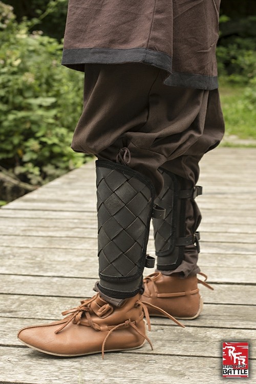 ?psc proxy image=1&product id=8153&image id=21542 - Greek, Roman, Viking, and Medieval Greaves: The Evolution of Leg Protection