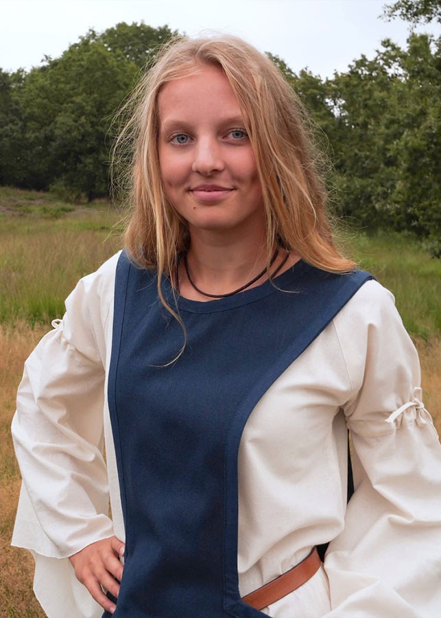 ?psc proxy image=1&product id=10442&image id=27769 - Medieval Women's Dresses: A Journey to Elegance and Status in the Middle Ages