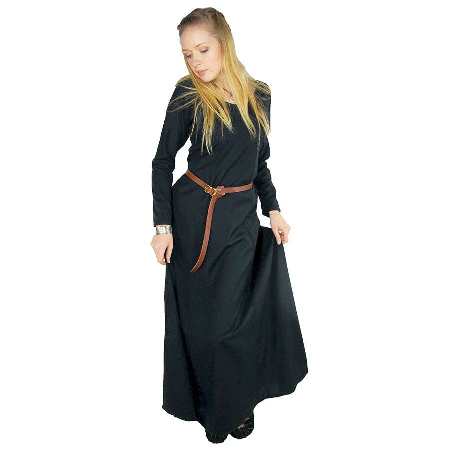 Long black tunic for a Medieval lady Scarlet model
