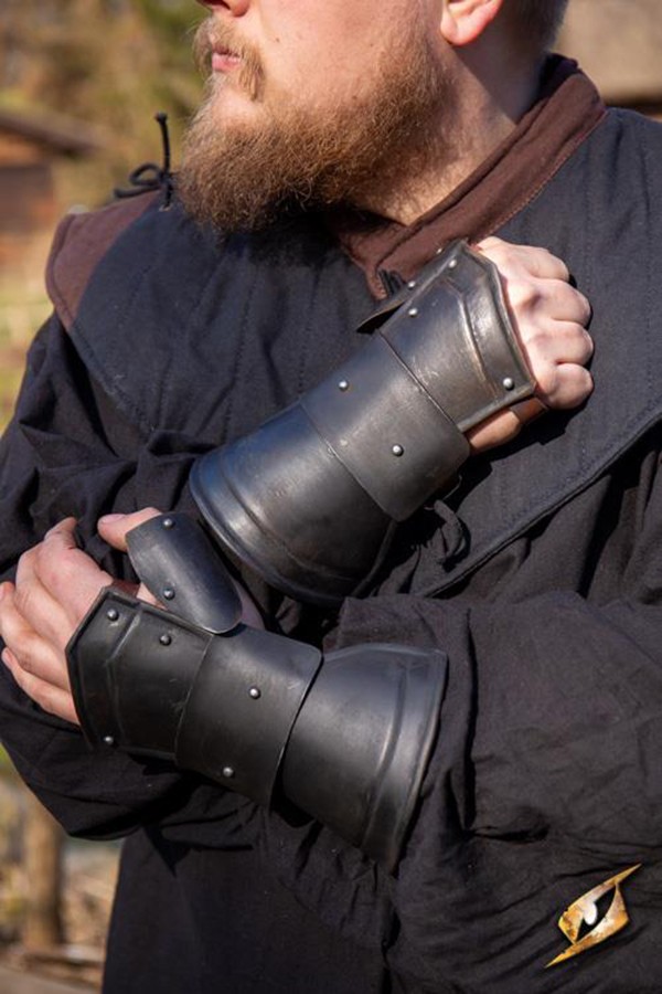 Medieval Scout Gauntlets, black finish