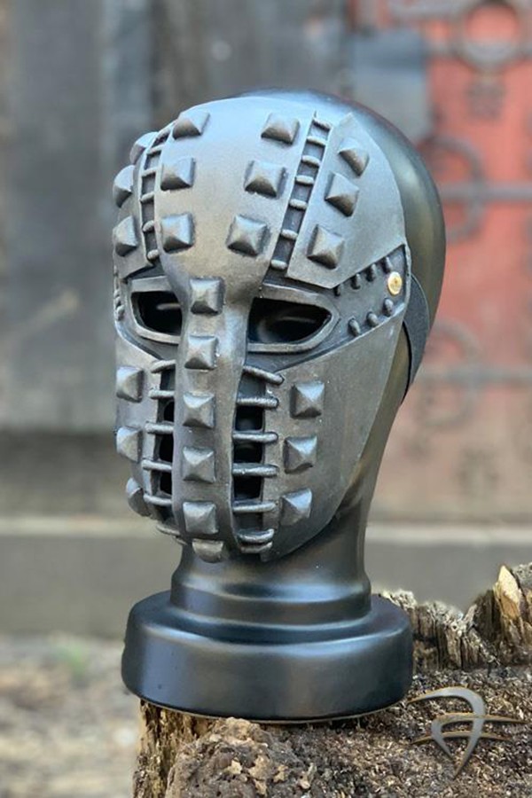 Cloute mask in latex, LARP