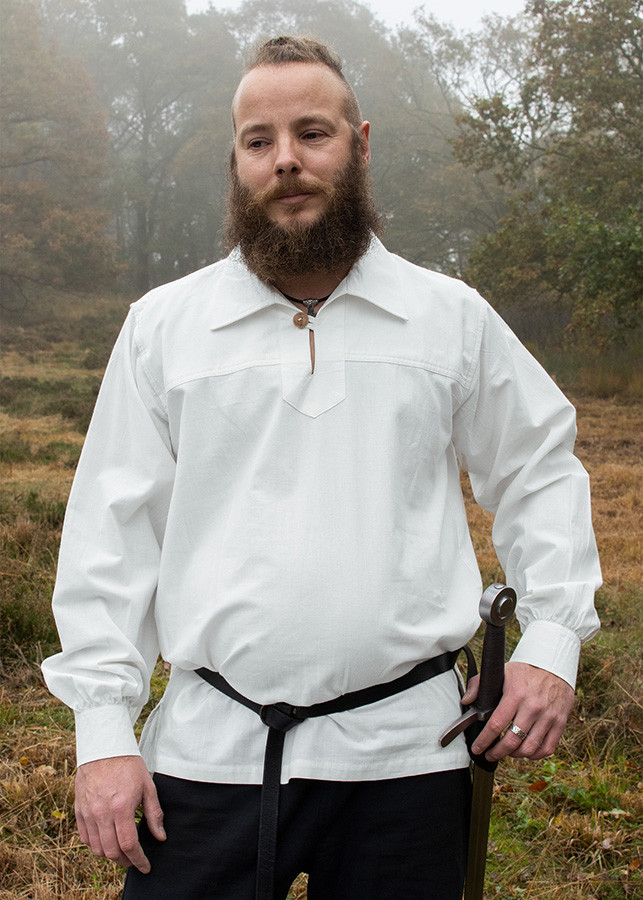 White medieval shirt with Gotz button