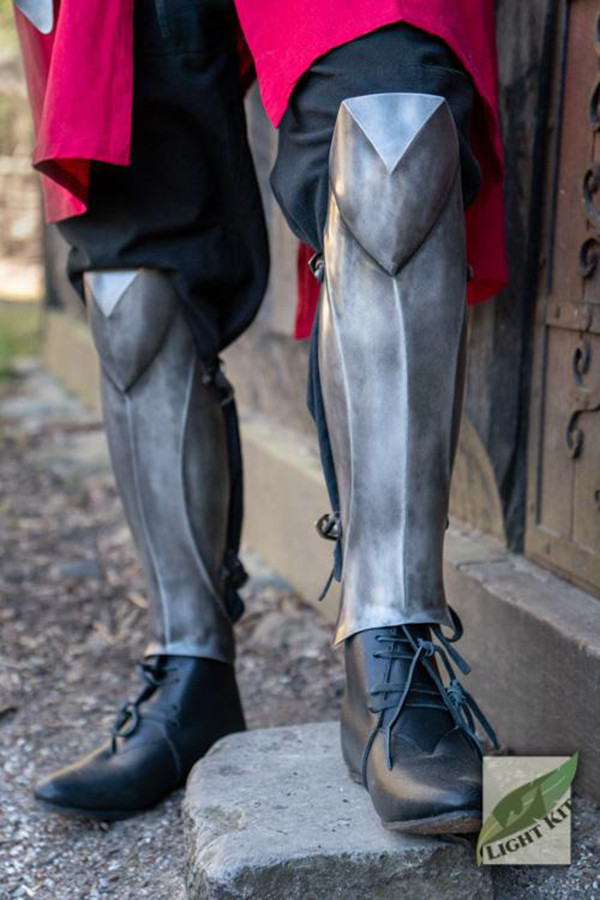 ?psc proxy image=1&product id=13180&image id=35441 - Greek, Roman, Viking, and Medieval Greaves: The Evolution of Leg Protection