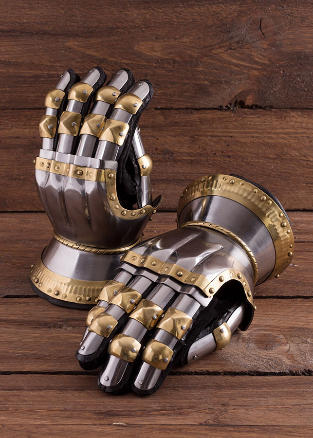Churburg medieval gauntlets, 14th-15th centuries