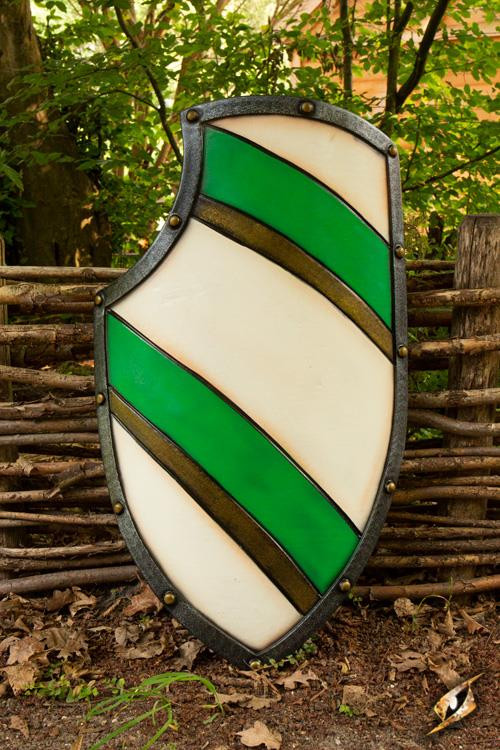 Green/White Medieval Knight Shield in latex, 80x52 cm.