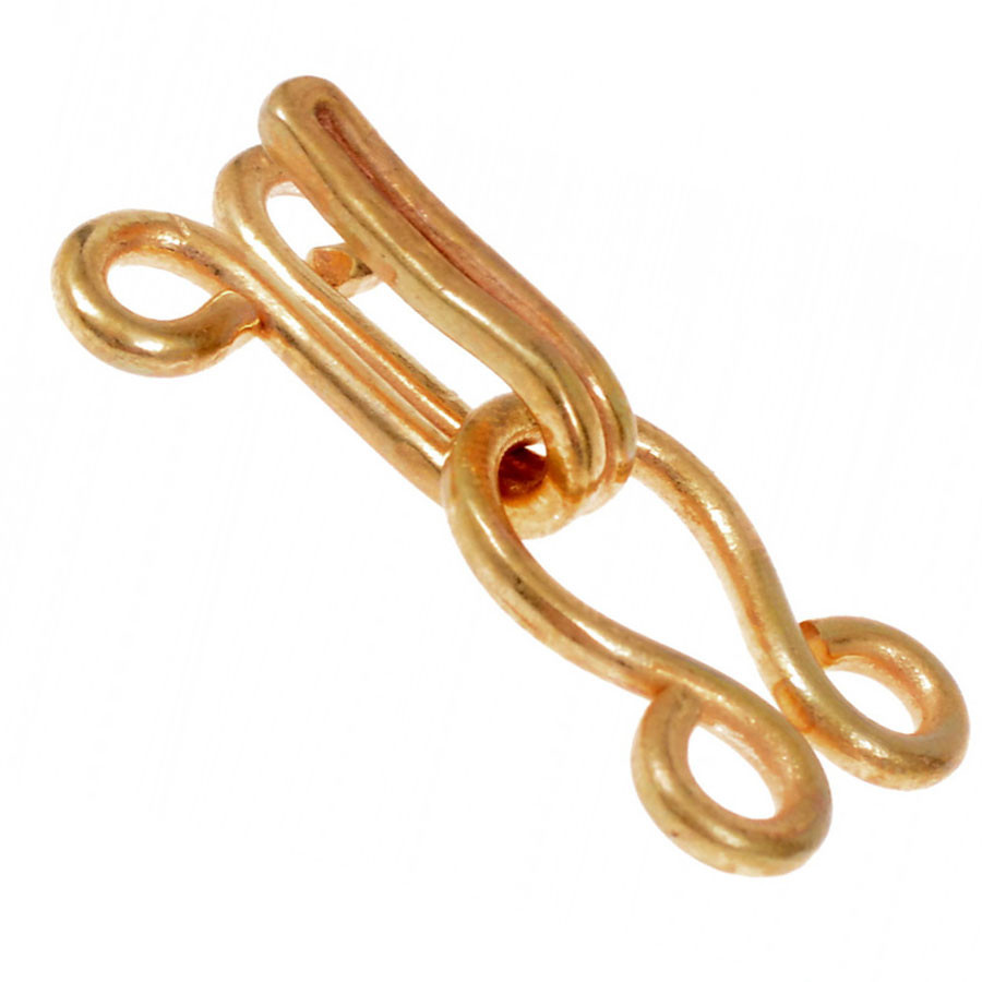 Medieval and Renaissance dress or cape closure