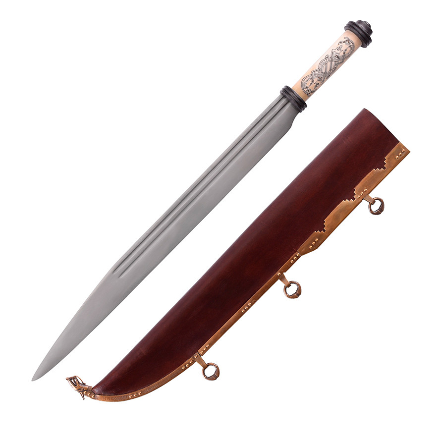 Long Viking seax with bone hilt, 10th century