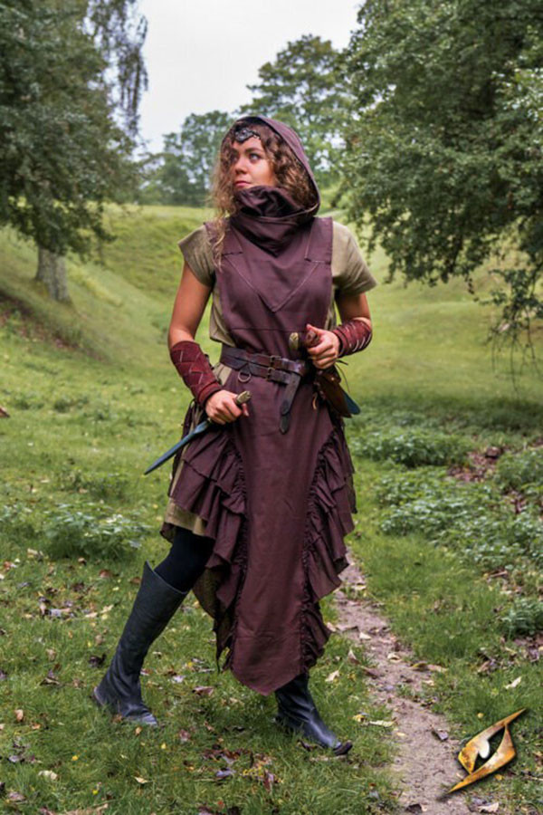 Medieval dress woman Rebel Adelina in dark brown