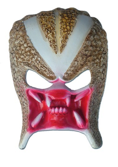 Predator Mask (32.5 x 22.5 cm.)