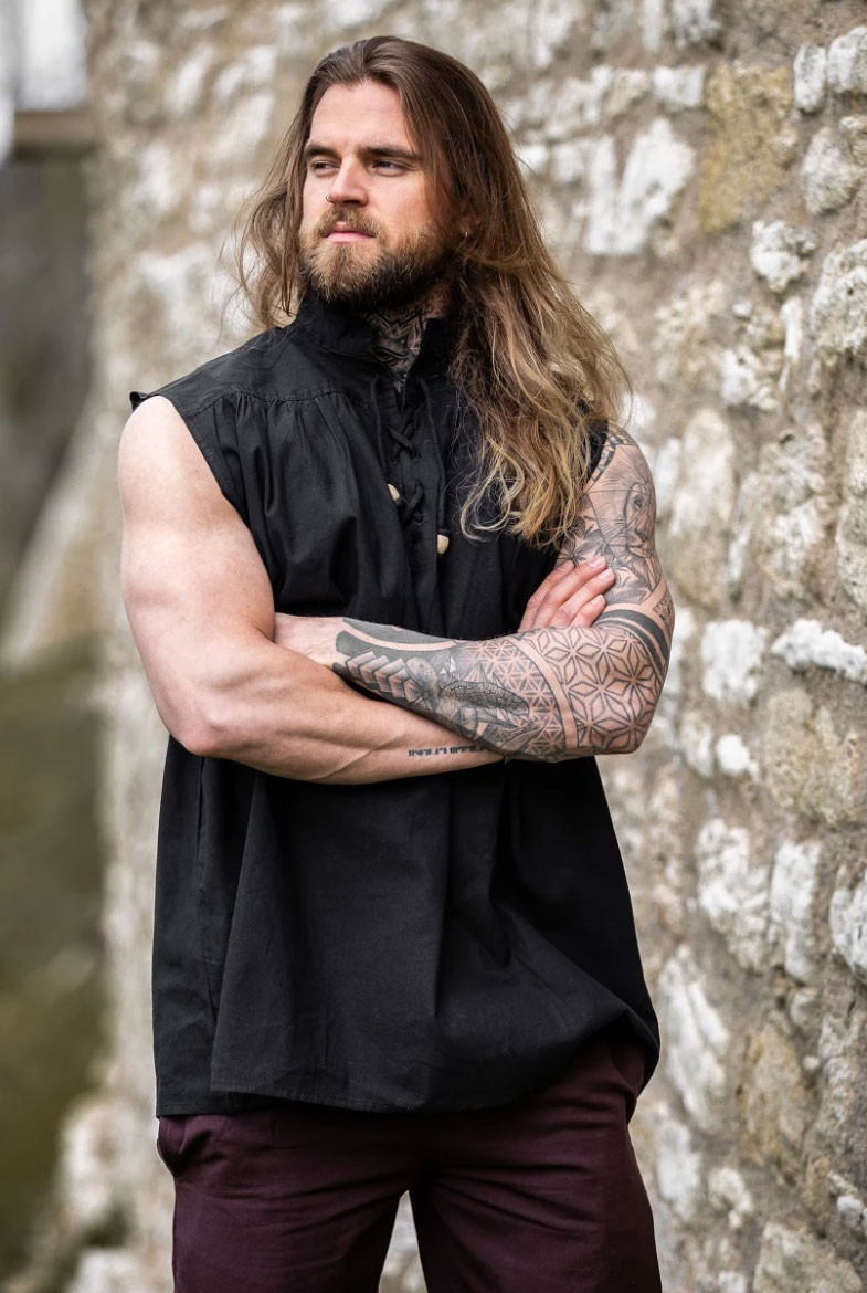Sleeveless black medieval shirt, Louis model