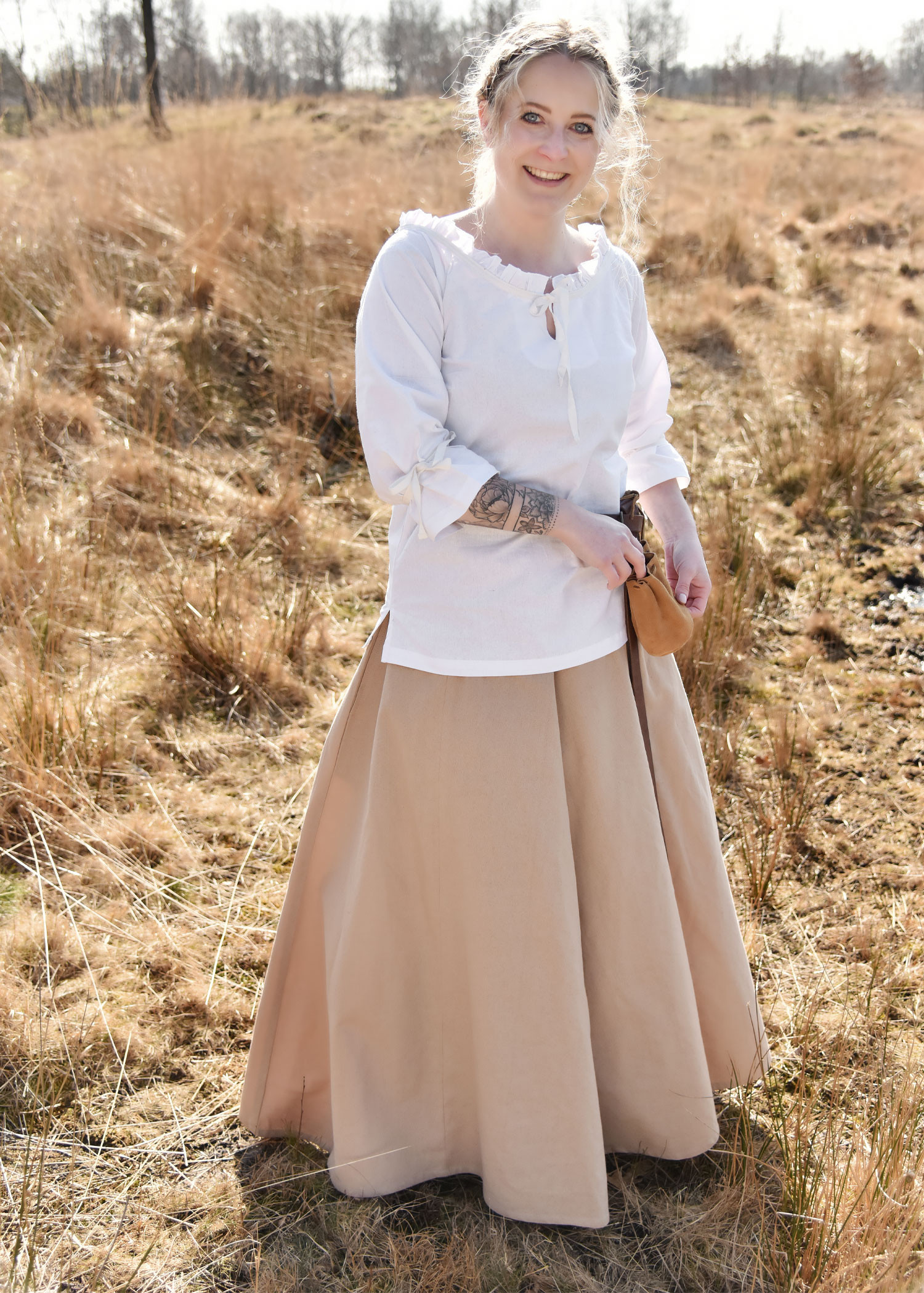 Medieval skirt with wide cut, light brown