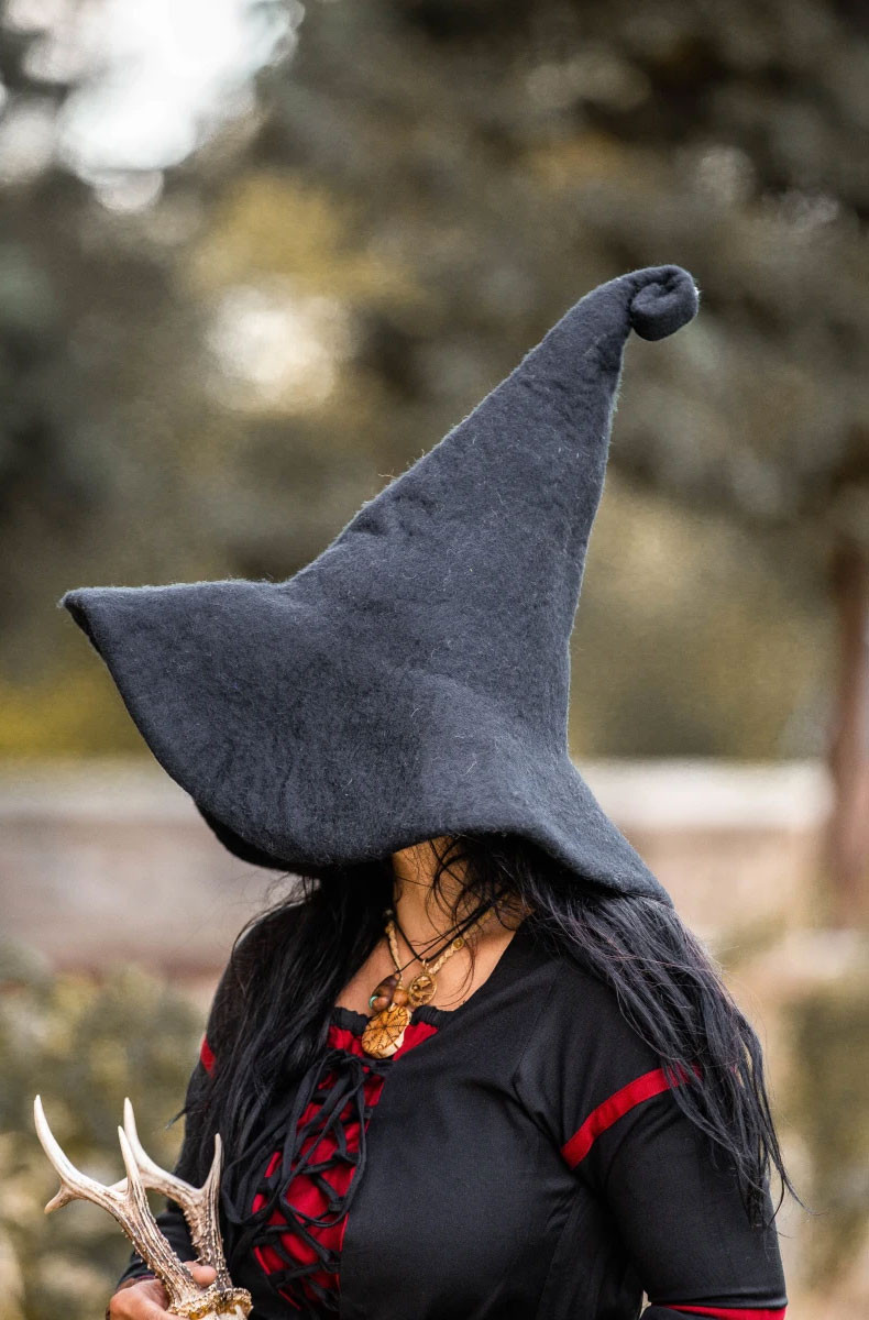 Glinda model witch hat, black color
