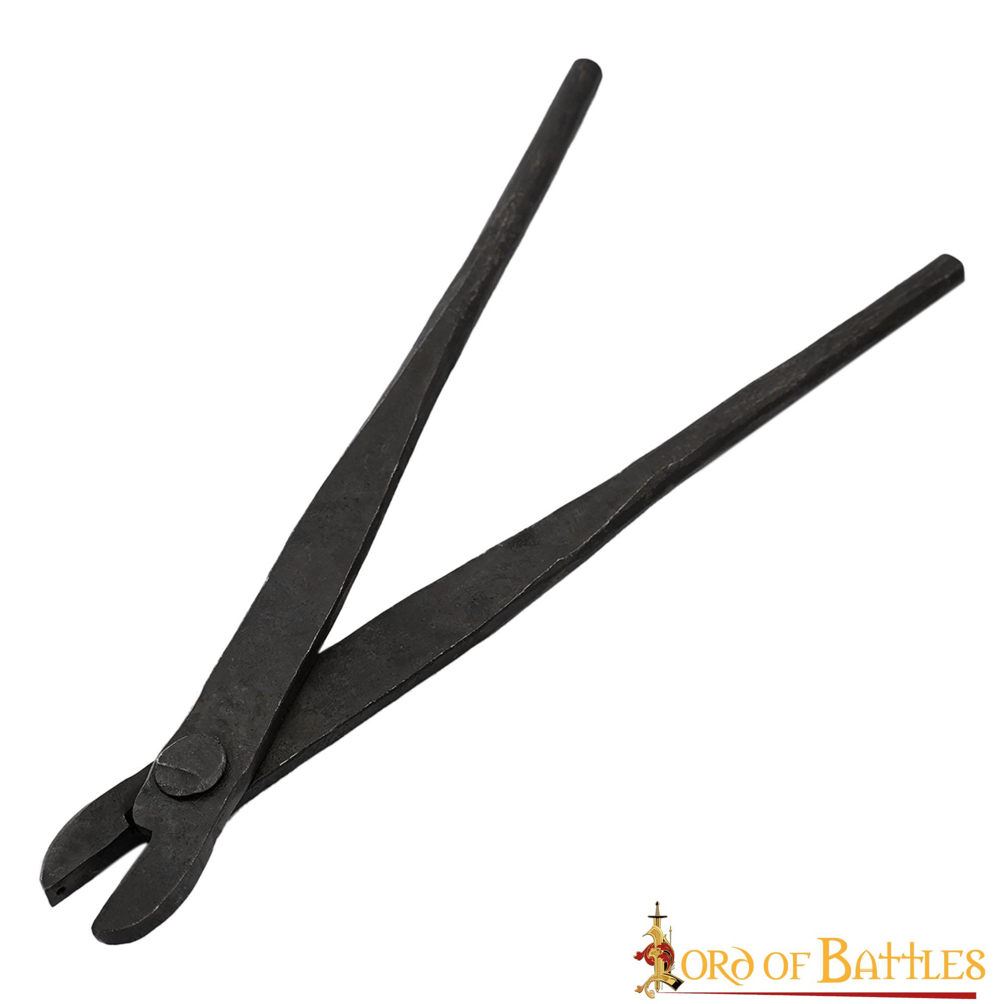 Riveter for chain mail with 6 mm rings.