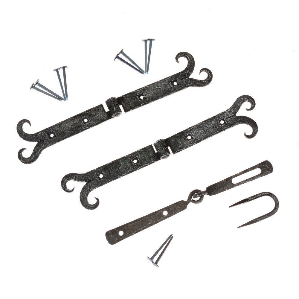 Set of 2 medieval hinges with forged latch