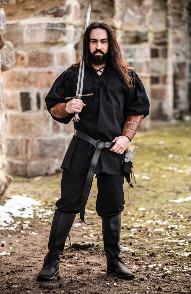 Ulrich model medieval shirt, black color