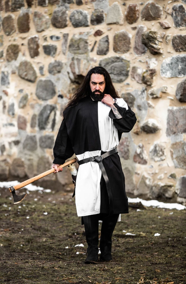 ?psc proxy image=1&product id=20476&image id=64657 - Exploring the Fascinating World of Medieval Costumes: History, Style and Legacy