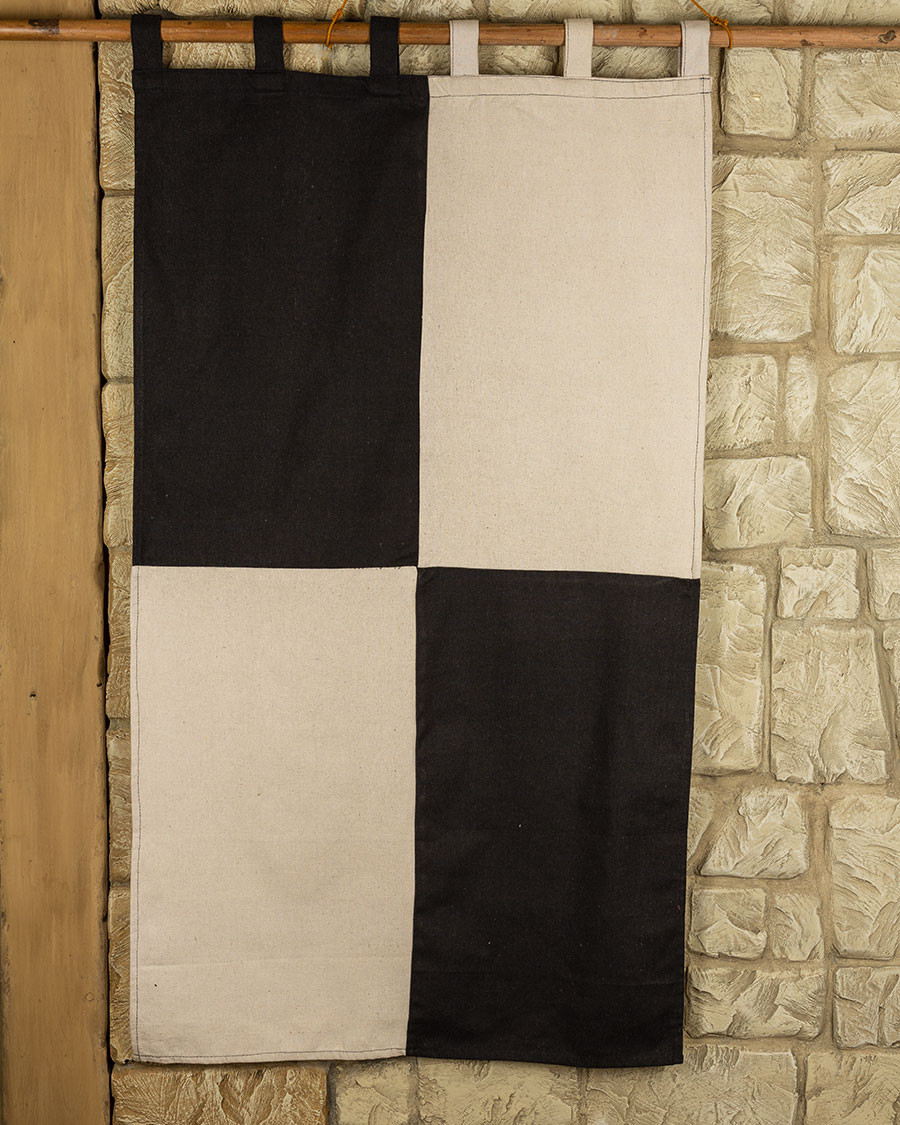 ?psc proxy image=1&product id=21160&image id=66131 - Medieval Banners: From Battle Symbols to Market Decoration