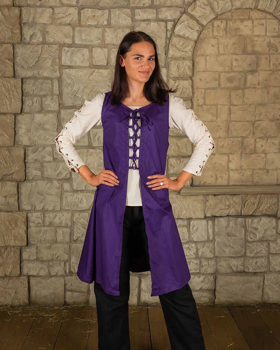 Purple medieval dress model Leandra