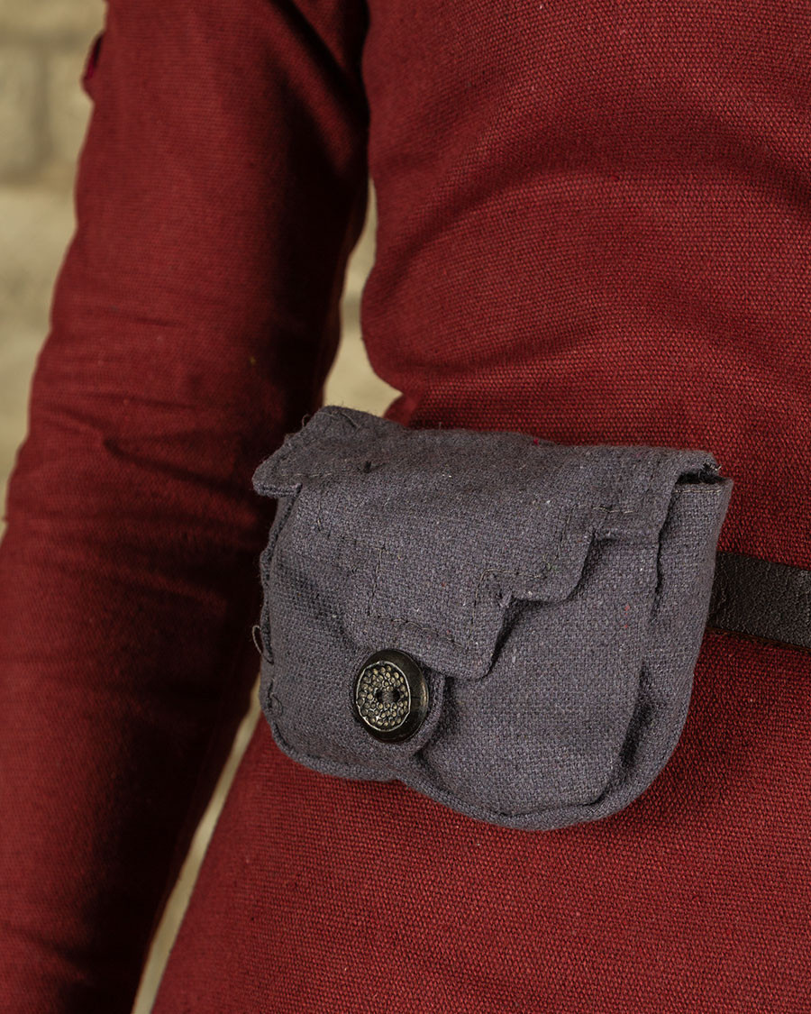 ?psc proxy image=1&product id=22422&image id=69175 - Medieval Bags: More Than an Accessory, a Journey Through History