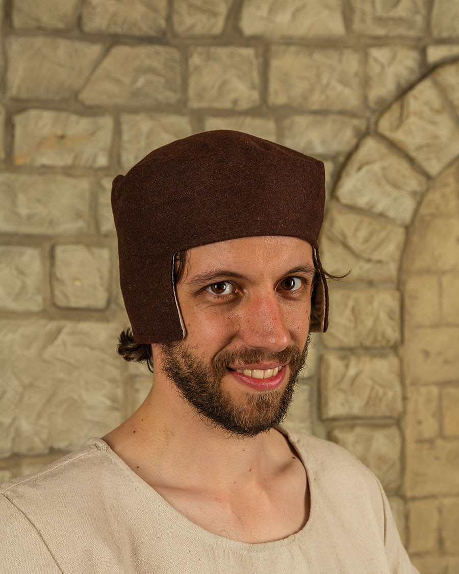 Medieval Raphael hat in brown