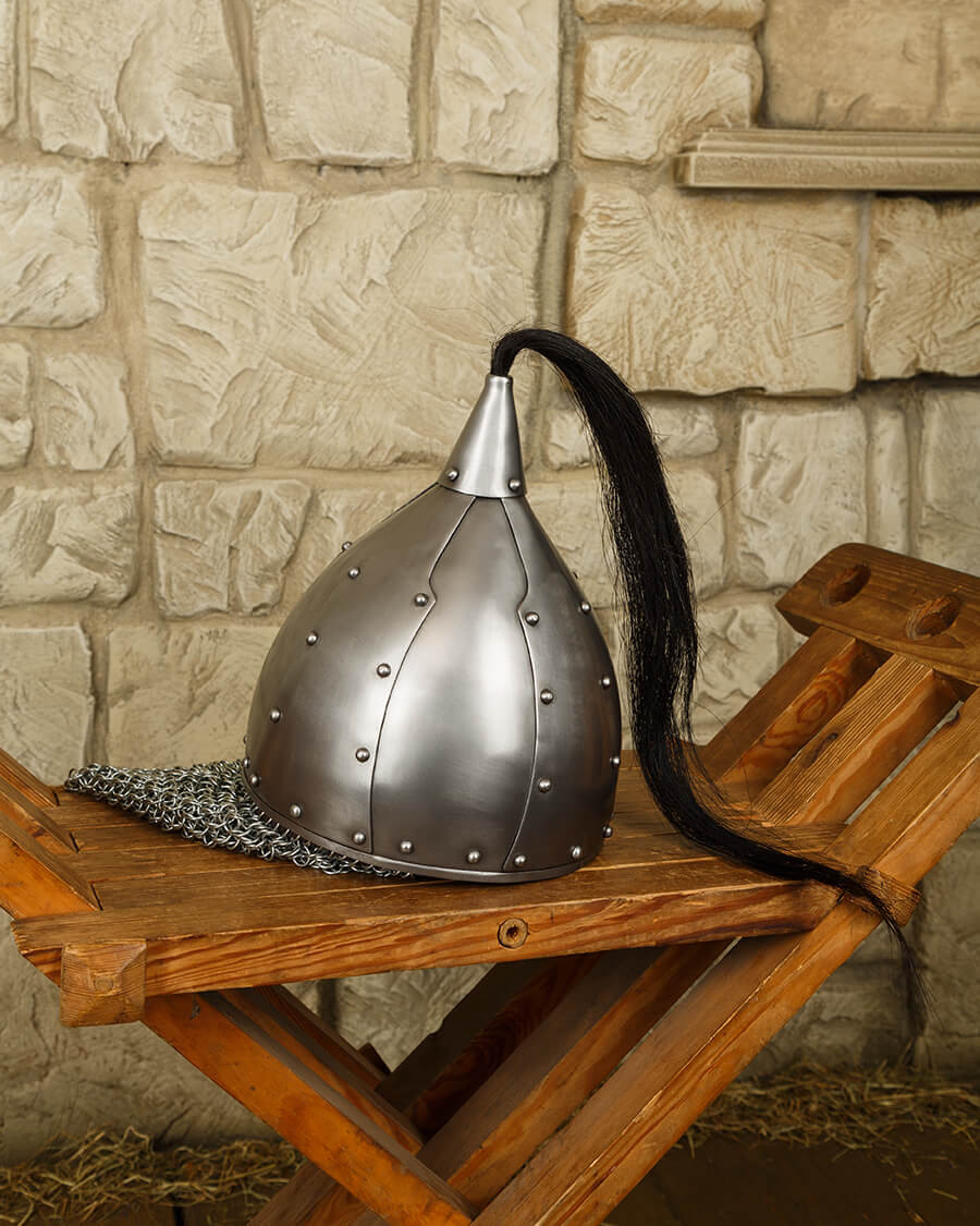 Kegel helmet Arlan model, with chain mail