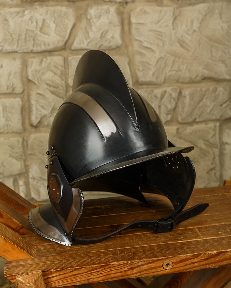 Burgundy helmet blackened steel Kaspar model