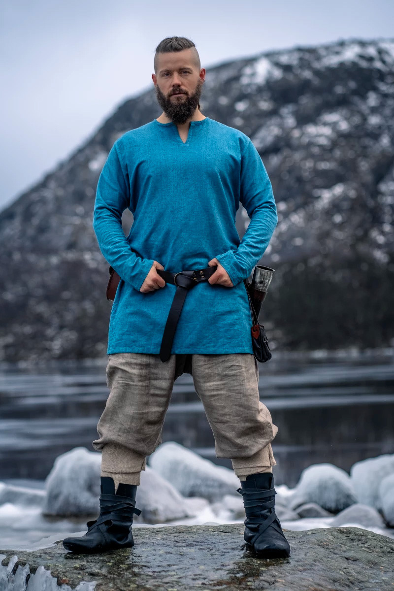 Viking linen tunic Ragnar model, blue color