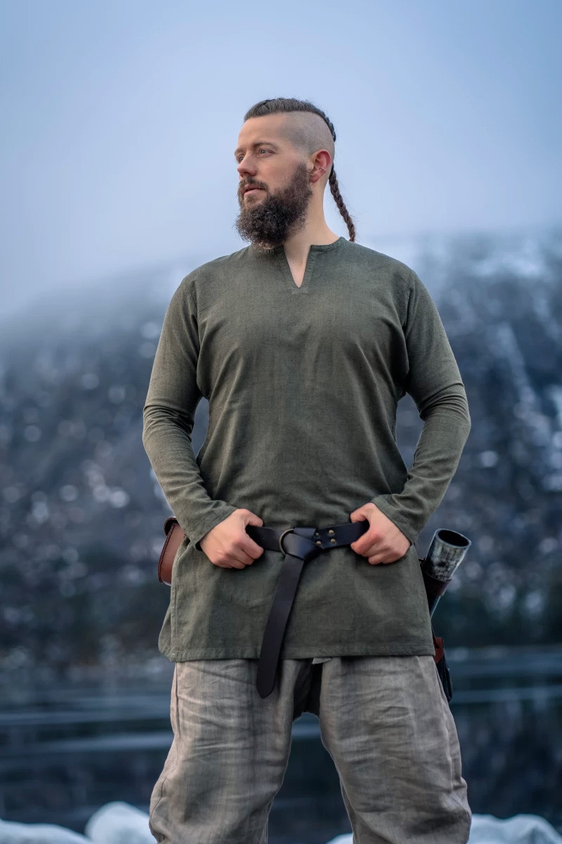 Viking linen tunic Ragnar model, green color