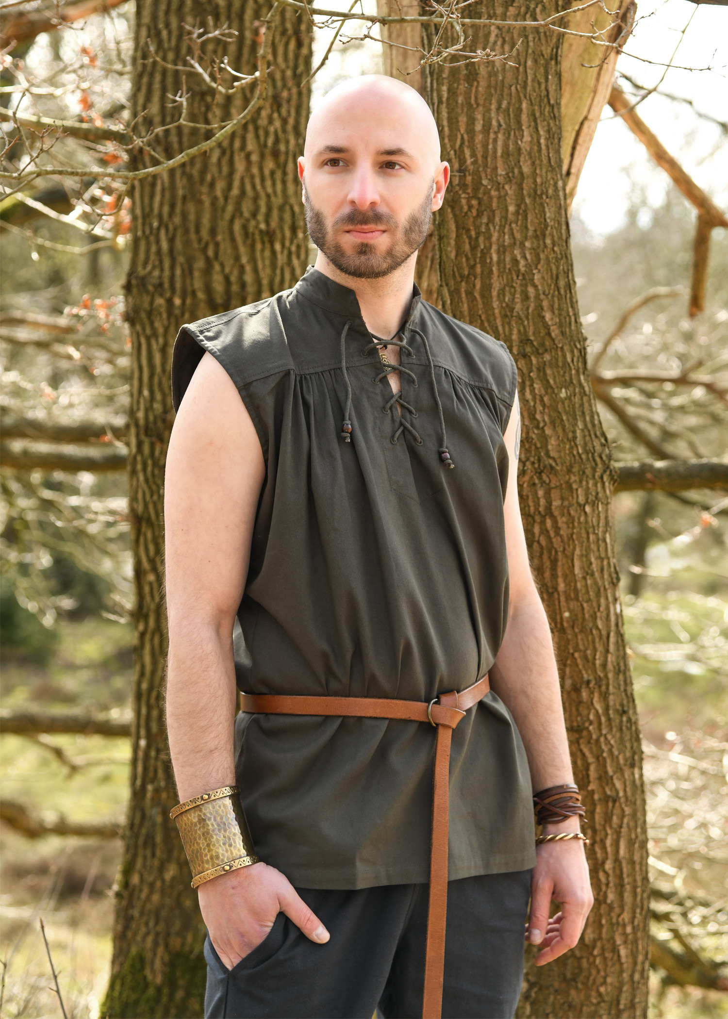 Medieval sleeveless shirt model Konstantin, olive green