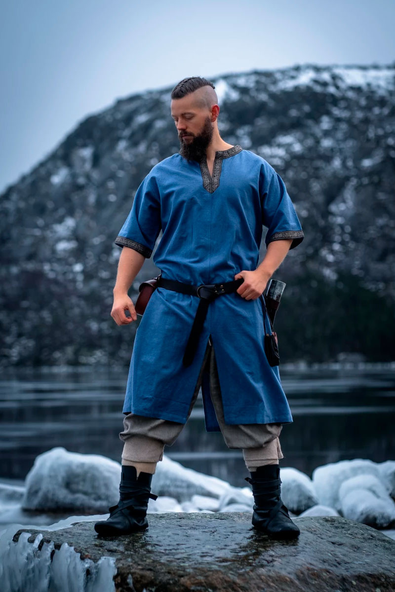 Viking short sleeve tunic Richard, sky blue