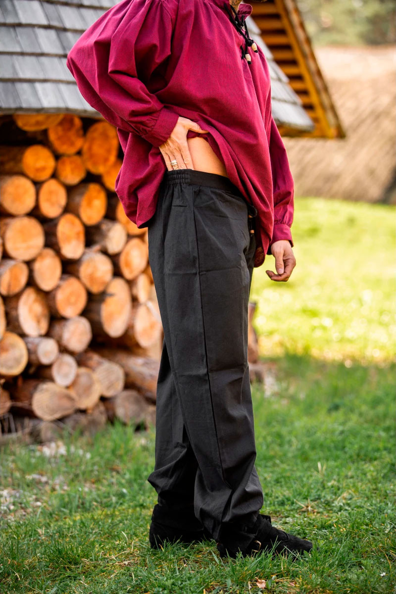 Gerold medieval trousers, black color