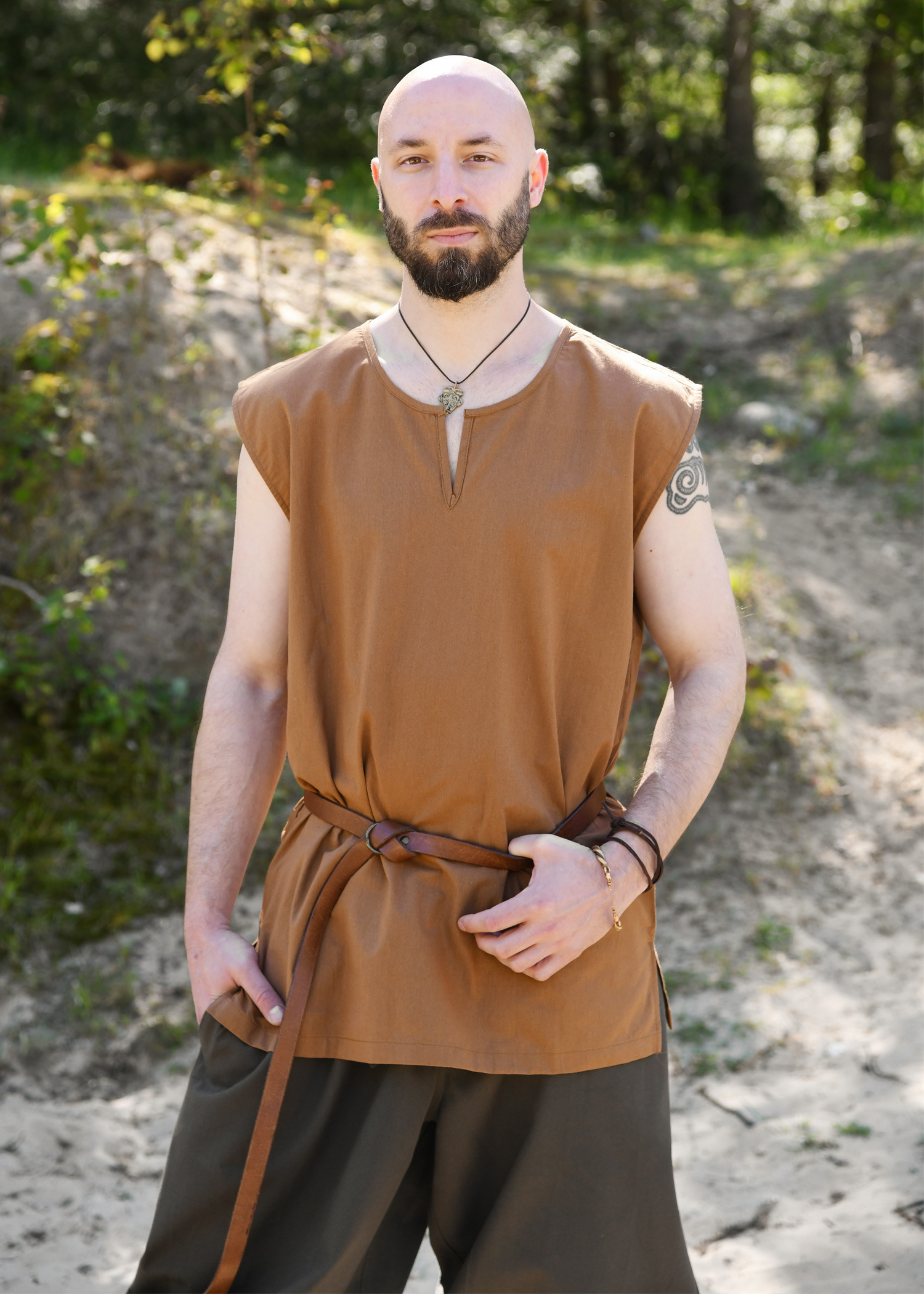 ?psc proxy image=1&product id=27237&image id=87771 - Exploring the Fascinating World of Medieval Costumes: History, Style and Legacy