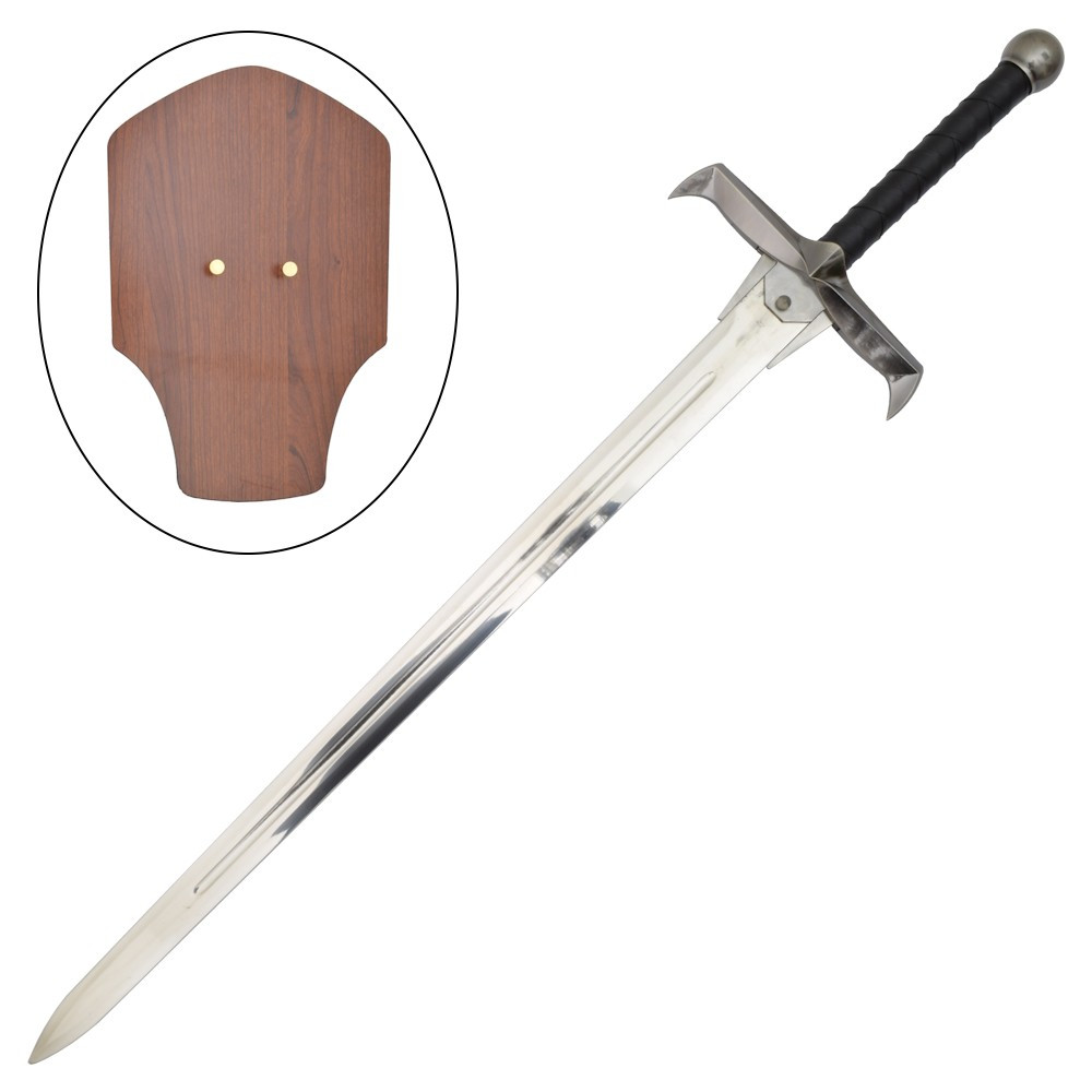 ?psc proxy image=1&product id=27858&image id=90790 - Swords of The Immortals: A journey through the iconic steels of the Highlander saga