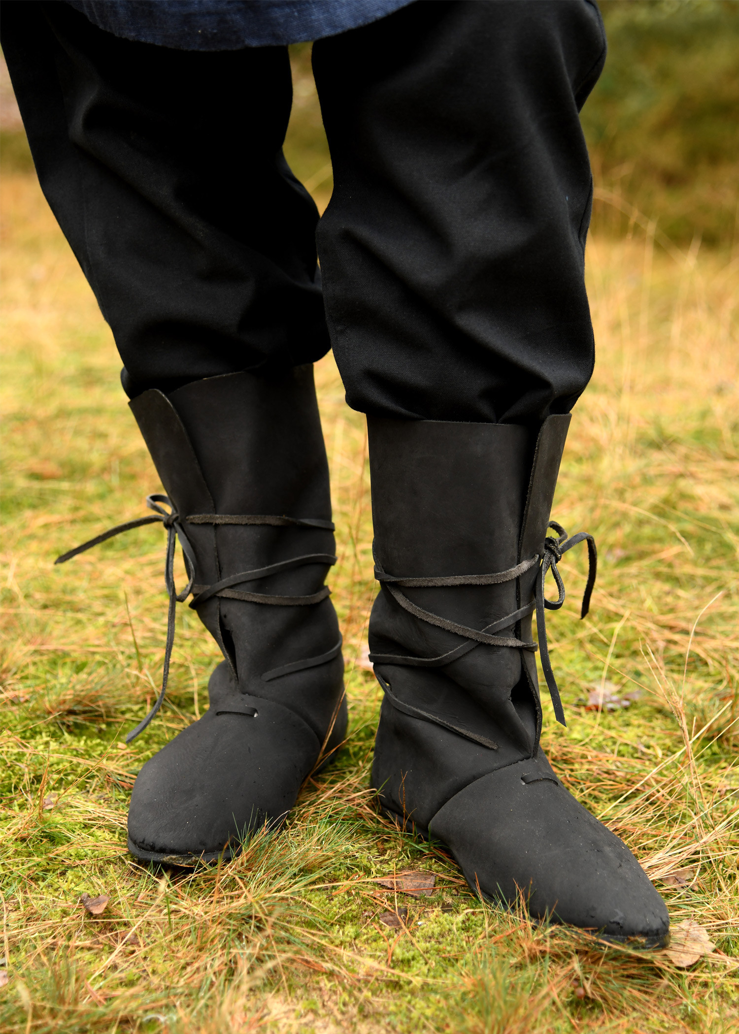?psc proxy image=1&product id=28570&image id=93755 - Medieval Footwear: A Journey Through Time Across Styles, Materials and Social Meaning