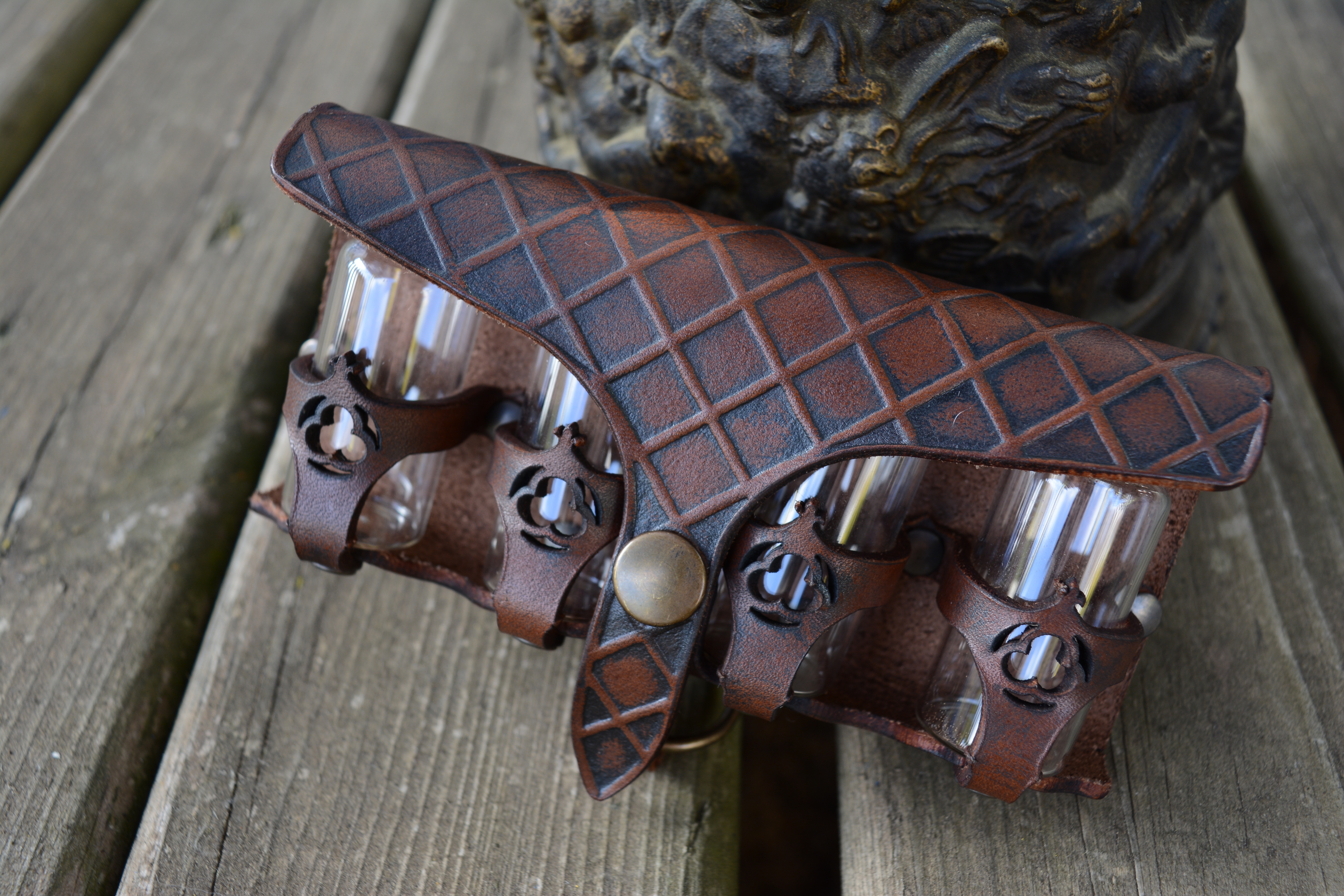?psc proxy image=1&product id=28683&image id=94300 - Medieval Bags: More Than an Accessory, a Journey Through History