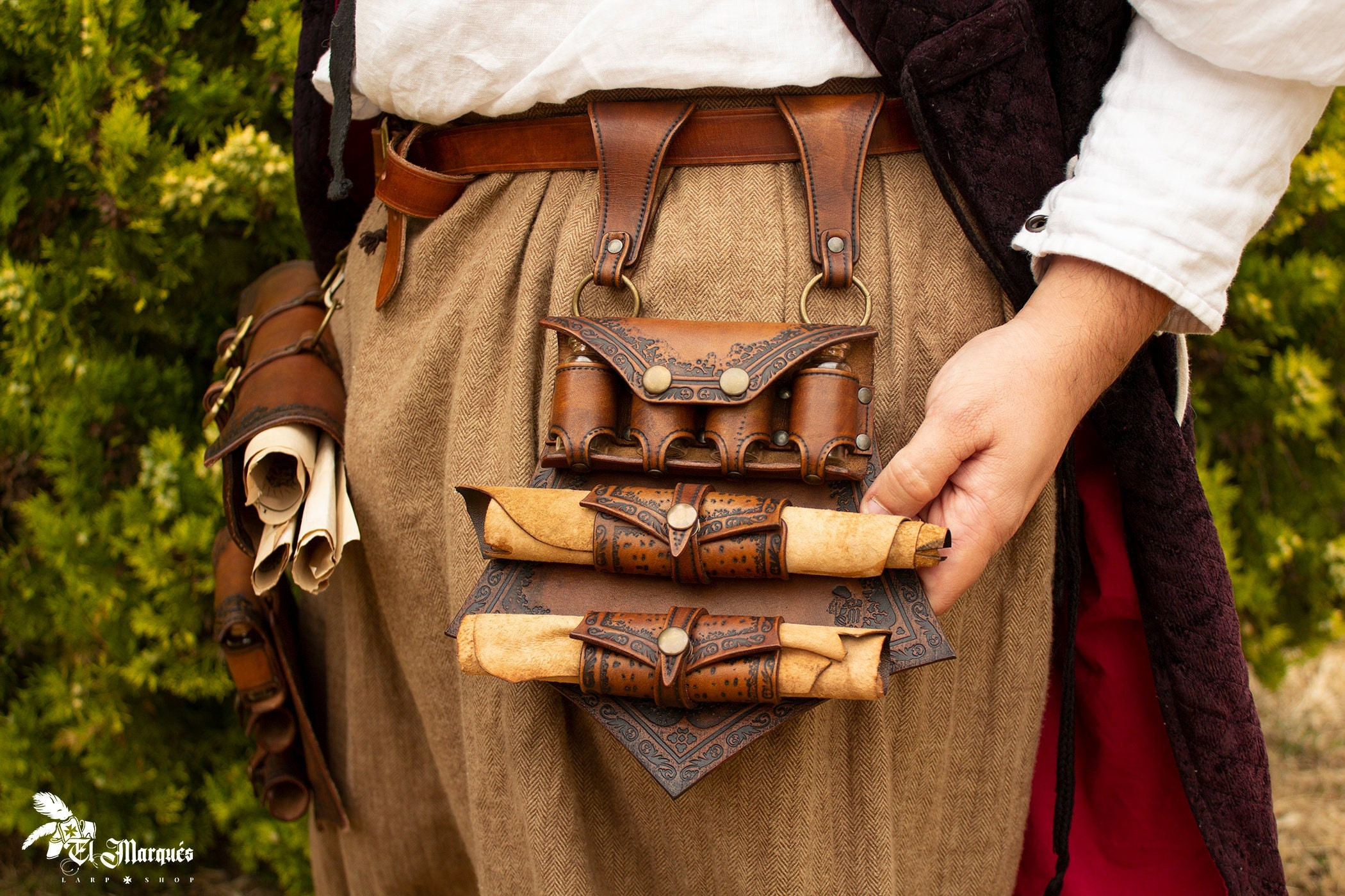 ?psc proxy image=1&product id=28690&image id=94333 - Celtic, Viking, and Medieval Bags: History, Symbols, and Manufacturing Techniques