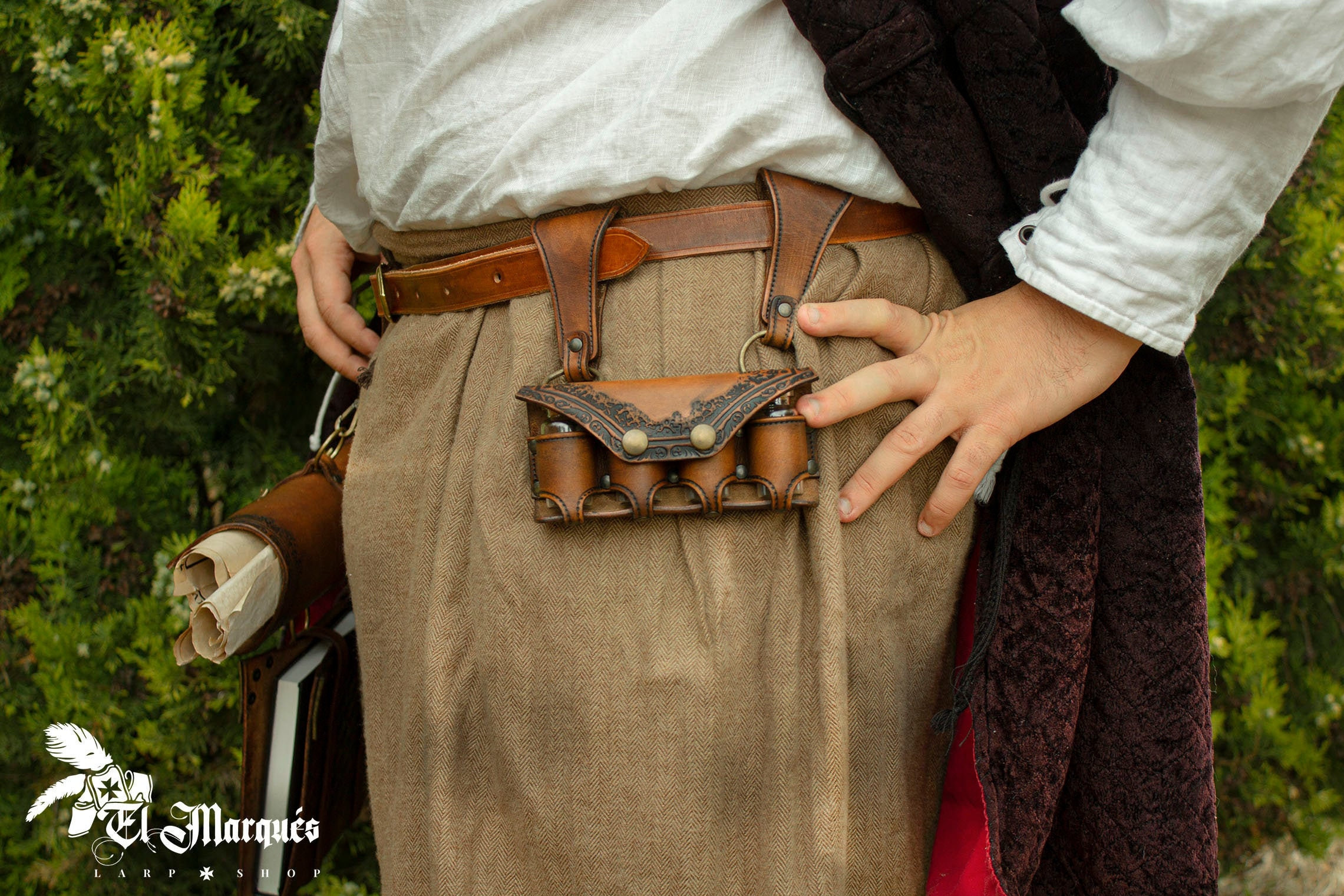 ?psc proxy image=1&product id=28691&image id=94338 - Celtic, Viking, and Medieval Bags: History, Symbols, and Manufacturing Techniques