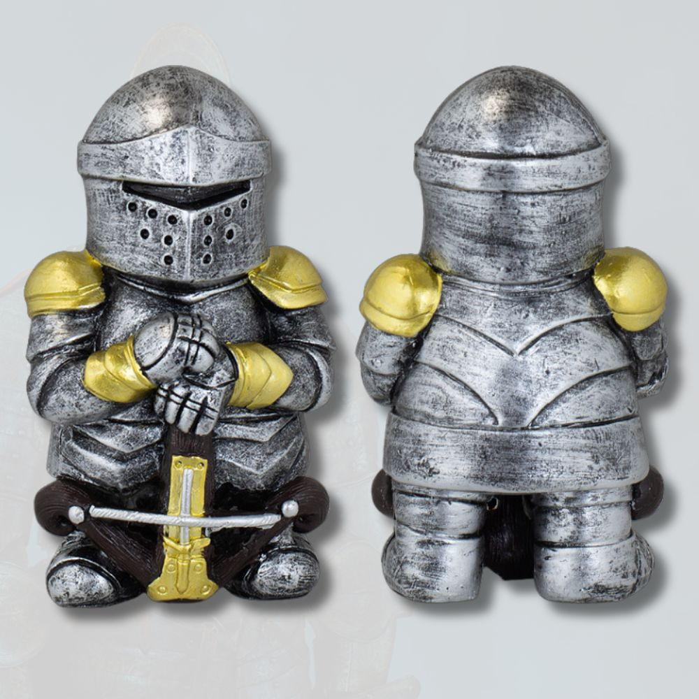 Medieval warrior resin figure with crossbow (10.5 cm)
