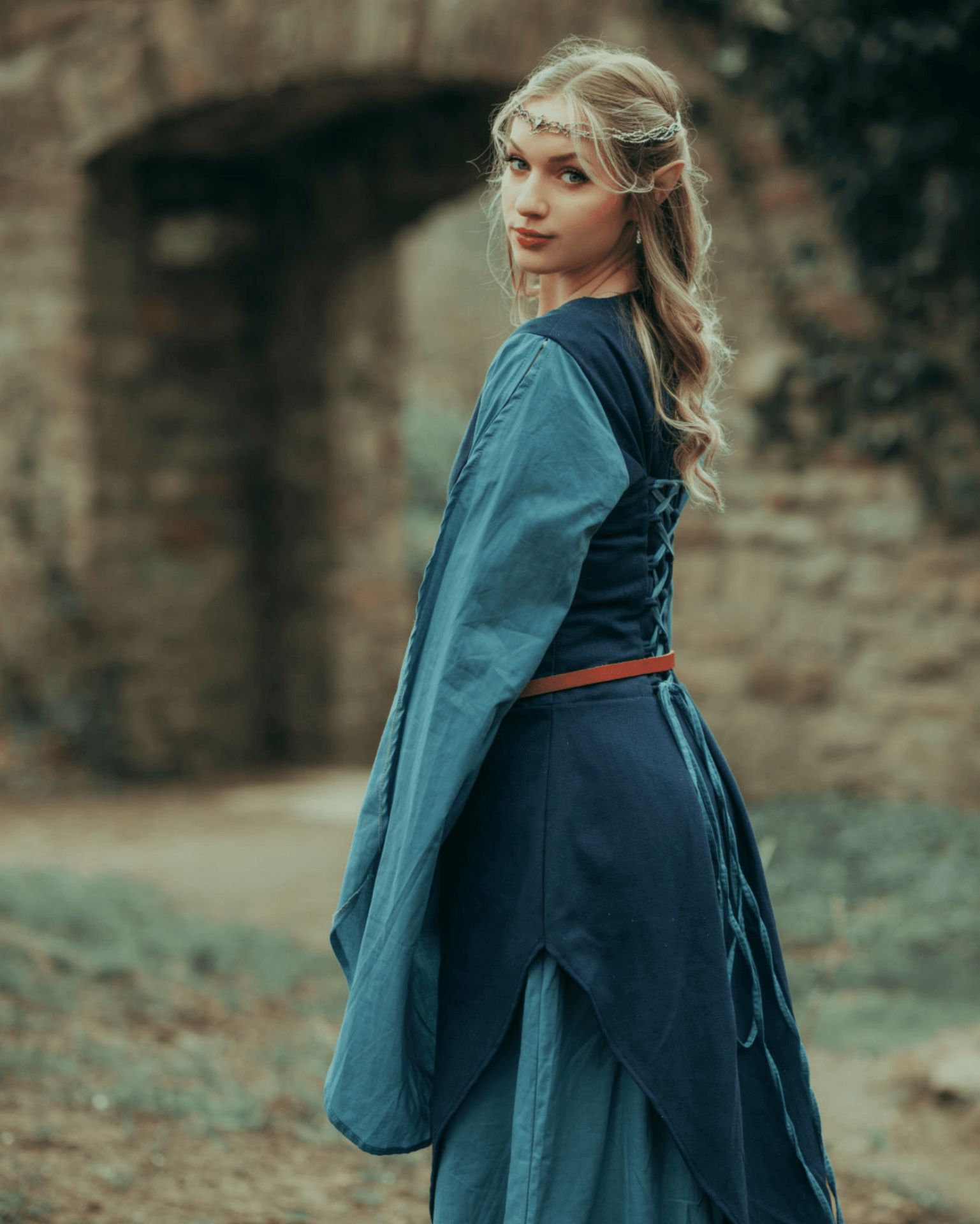 ?psc proxy image=1&product id=29847&image id=98501 - Medieval Women's Dresses: A Journey to Elegance and Status in the Middle Ages