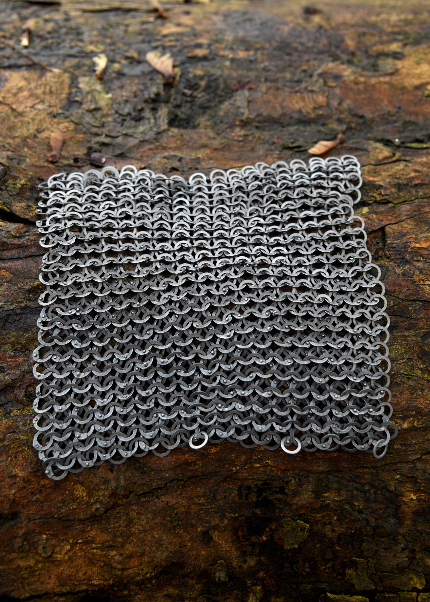 Chainmail shirt 20 x 20 cm. rings 8 mm.