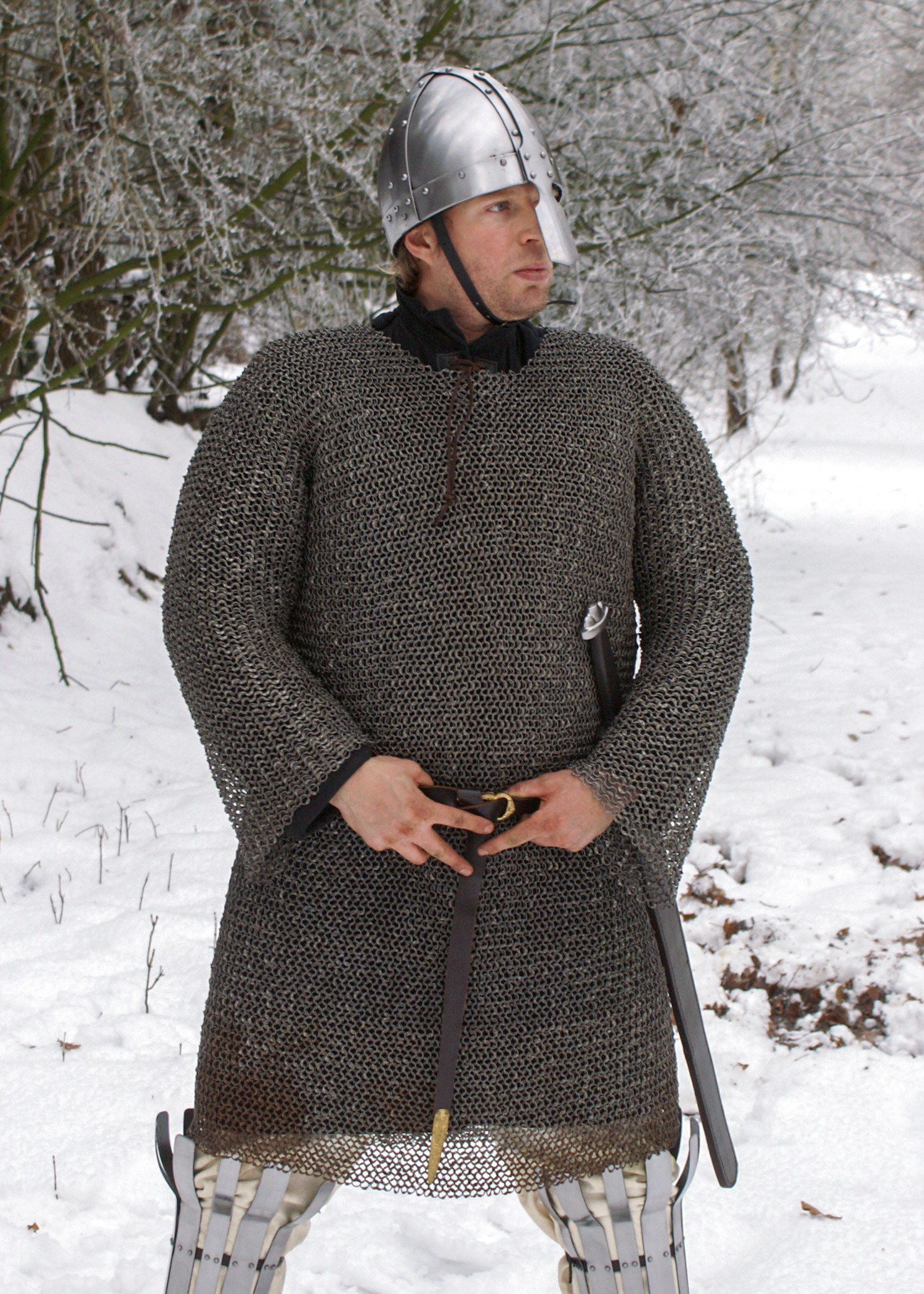 Flat riveted ring chainmail hauberk model