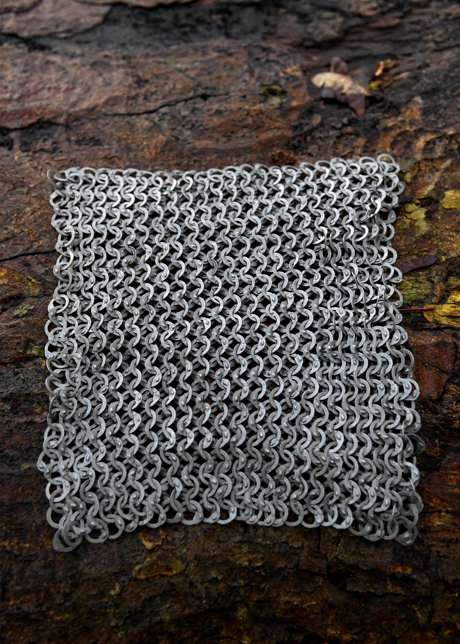 ?psc proxy image=1&product id=30061&image id=99360 - Manufacturing Chainmail: Complete Guide to Weaving, Choosing and Maintaining Historical Rings