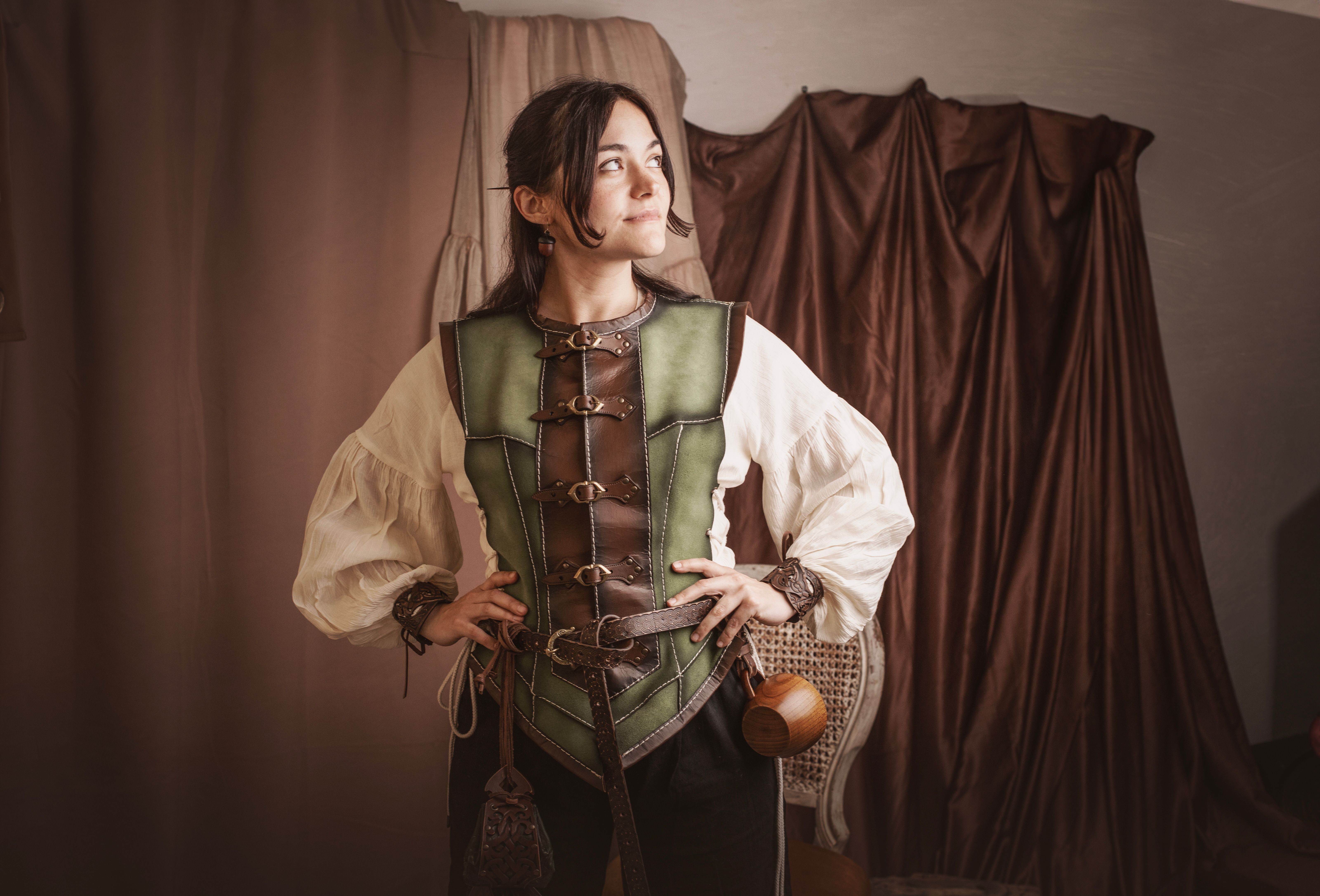 Short medieval green leather jacket for women